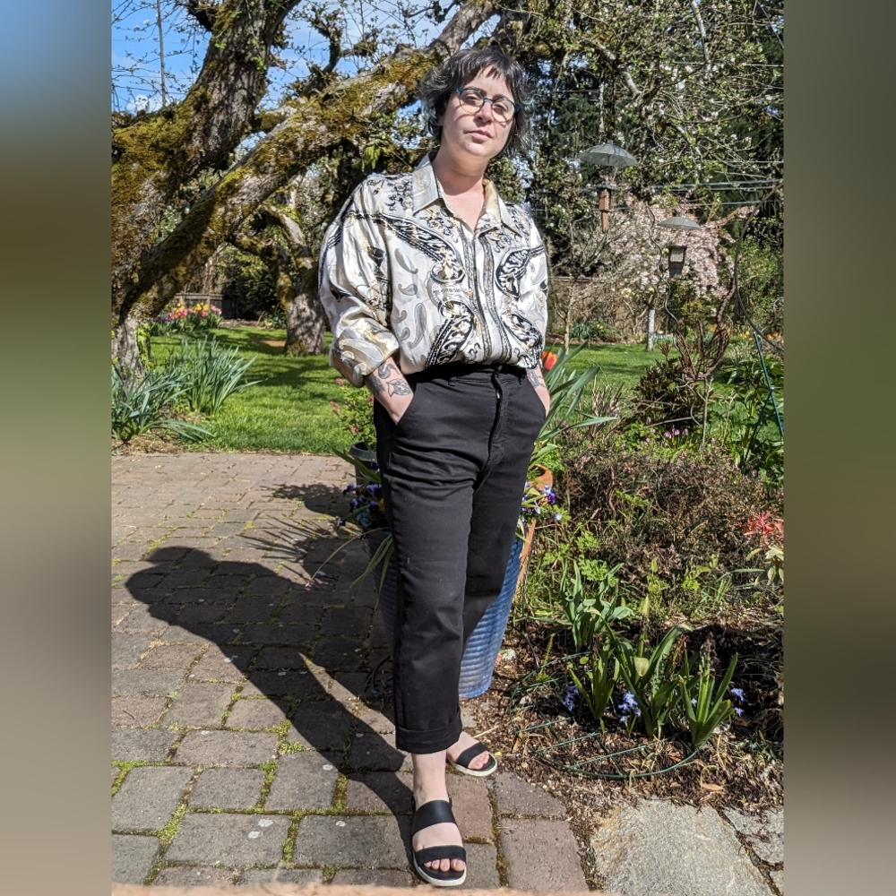Vintage 2X silk metallic printed button-up blouse